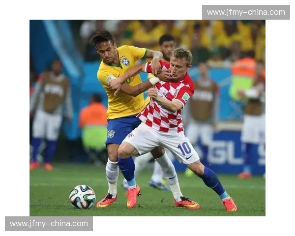 世界杯激情开启,全球目光聚焦赛场精彩时刻